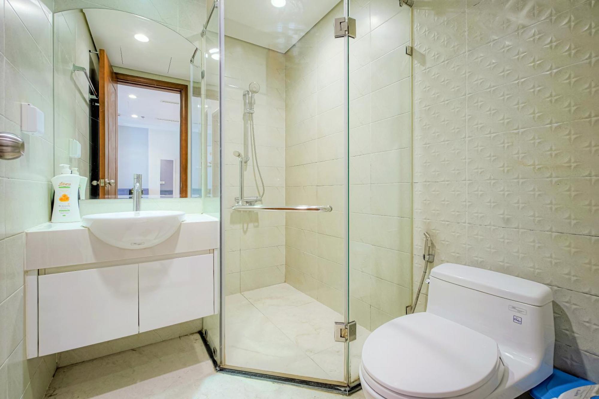 Raddison Luxury Apart-Landmark 81 Area &Great Park Thành Pho Ho Chí Minh Esterno foto